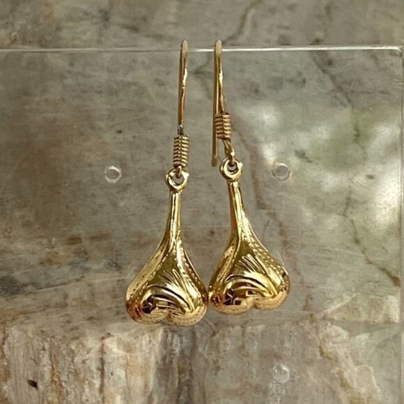 VTG Sterling Silver 925 Gold Vermeil Etched Puffy Heart Teardrop Dangle Earrings - Picture 1 of 16
